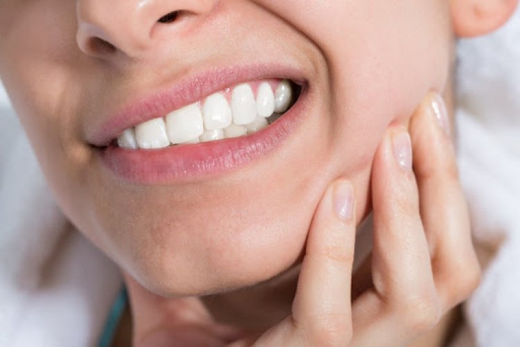6 Alasan Gigi Berlubang Meski Sudah Rajin Menyikat dan Flossing