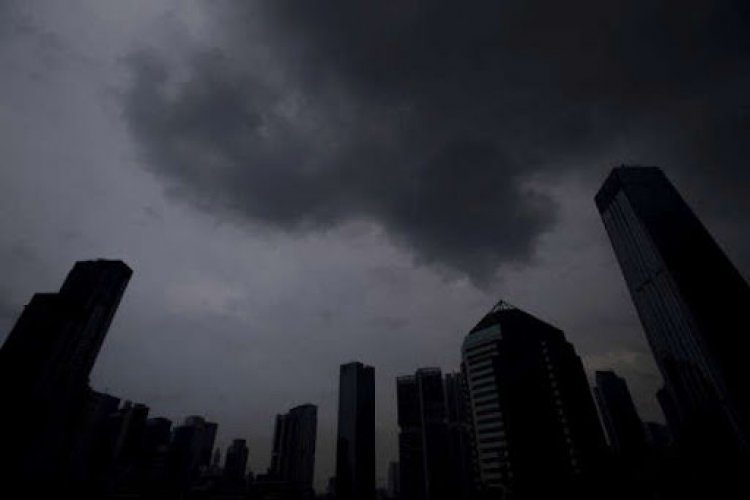 Hujan Petir dan Angin Kencang Akan Melanda 3 Wilayah Jakarta Pada 9 November 2021