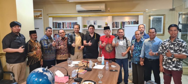 Tokoh Adat Dan Masyarakat Riau Temui Fahd El Fouz Arafiq