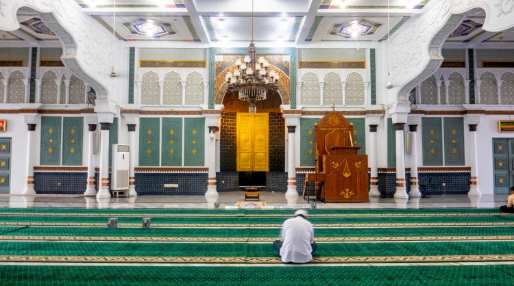 MUI Izinkan shalat Jumat, Tarawih Hingga Ied Dengan Saf Rapat Di Masjid