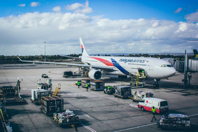 Kronologi Malaysia Airlines Menukik Ribuan Meter Bikin Penumpang Panik