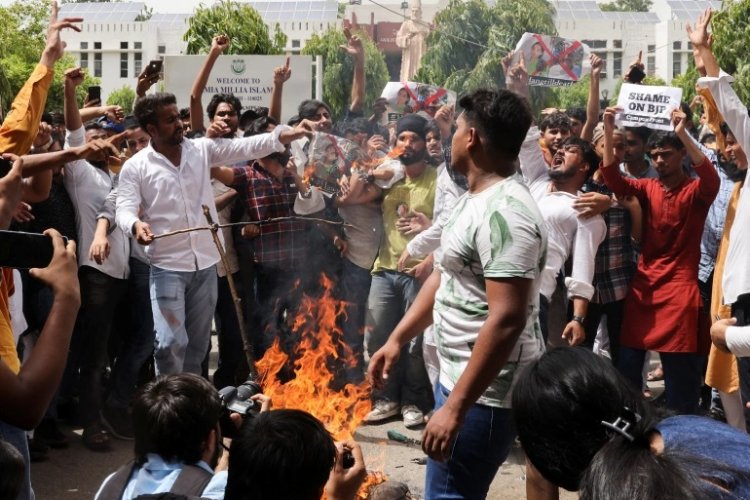 India Menghancurkan Rumah Tokoh Islam, Usai Protes Ujaran Nabi Muhammad