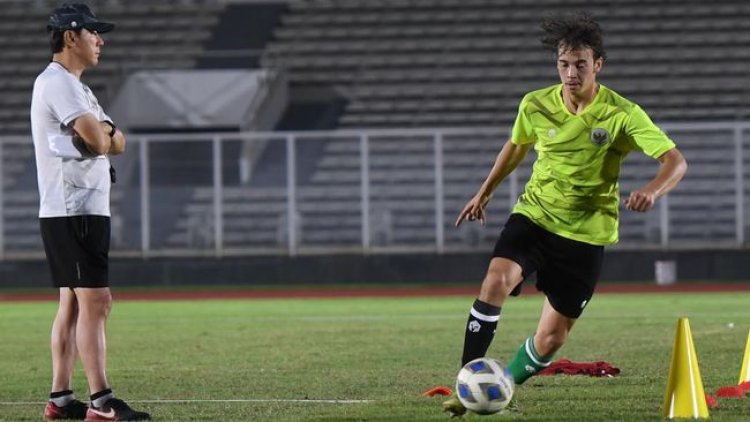 Croque Dan Boham Terpukau Melihat Dukungan Untuk Timnas Indonesia U-19
