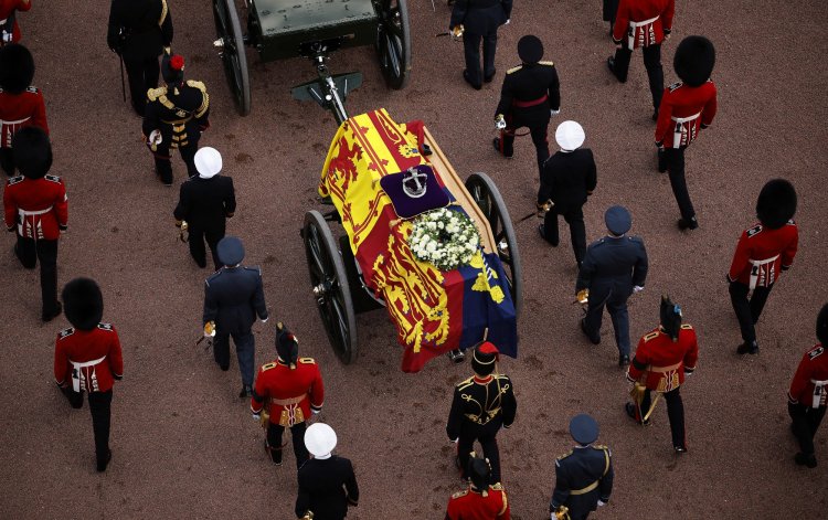 Rusia Kritik Tak Diundang Di Pemakaman Ratu Elizabeth II Hingga Perkiraan Elit Rusia Pengganti Putin