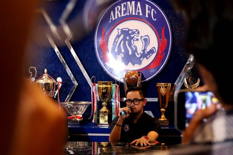 Resmi! Gilang Widya "Juragan 99" Mundur Dari Presiden Arema FC