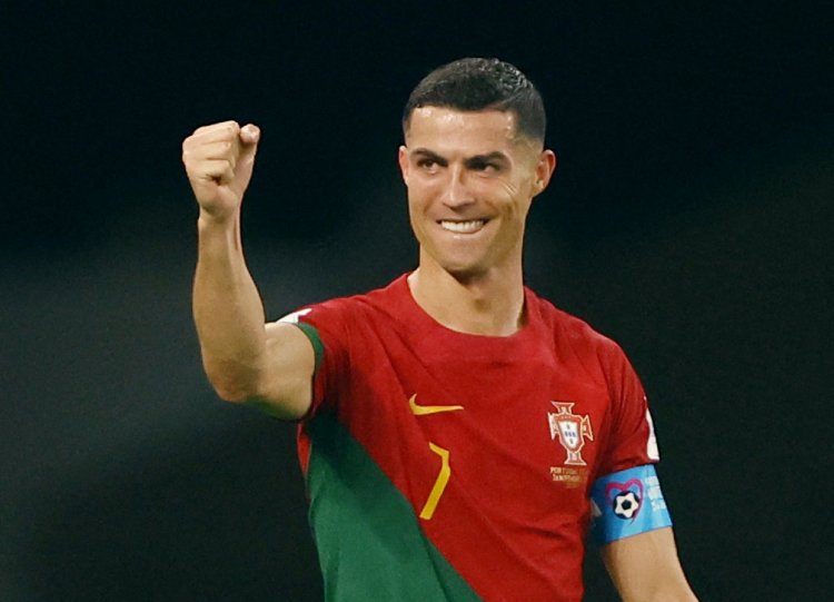 Rekor Baru Ronaldo, Pemain Pertama Cetak Gol di 5 Piala Dunia Berbeda