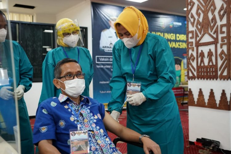 PPKM Dicabut, Satgas Covid-19: Vaksin Booster Masih Jadi Syarat Perjalanan