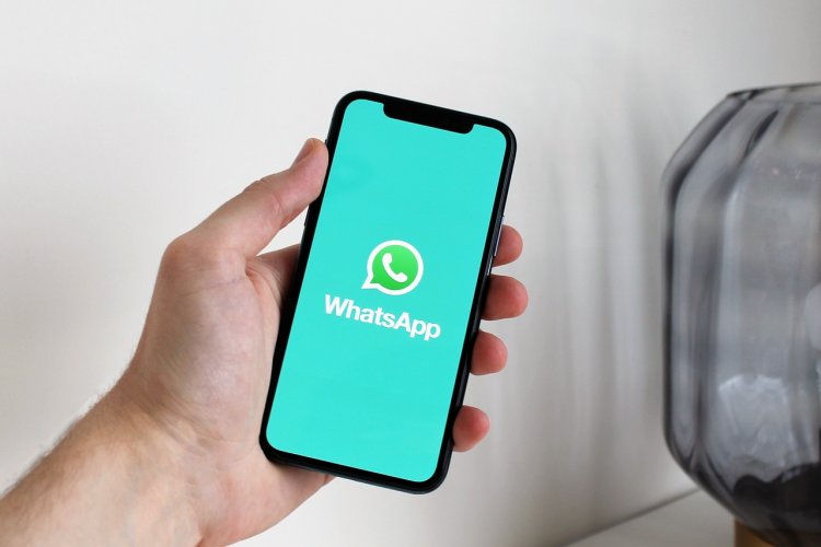 Fitur Baru WhatsApp Buat Status Pakai Pesan Suara