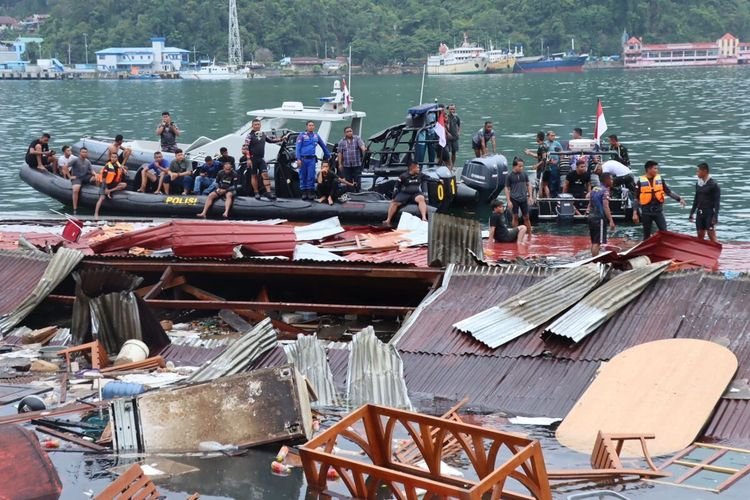 Sederet Fakta Gempa Jayapura: Restoran Roboh ke Laut, 4 Orang Tewas