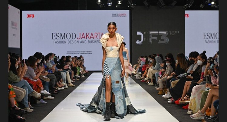 Suka Fashion? ESMOD Jakarta Buka Lowongan Kerja Februari 2023!