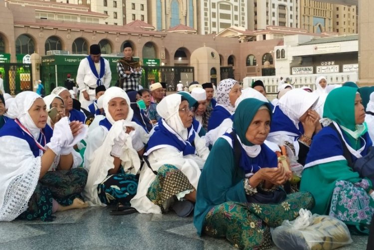 Cuaca Arab Saudi Kurang Bagus, Ini Pesan Kemenag Untuk Jemaah Haji Lansia