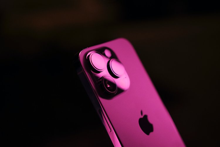 iPhone 15 Bakal Rilis Warna Pink