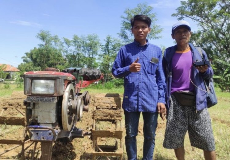 Inovasi Mahasiswa Poltera Membuat Hand Tractor Remote