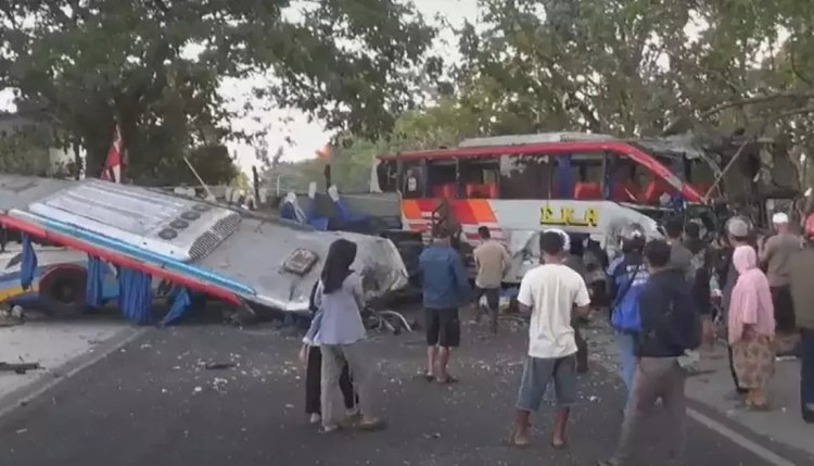 Kronologi Kecelakaan Maut Bus Sugeng Rahayu Vs Eka Cepat