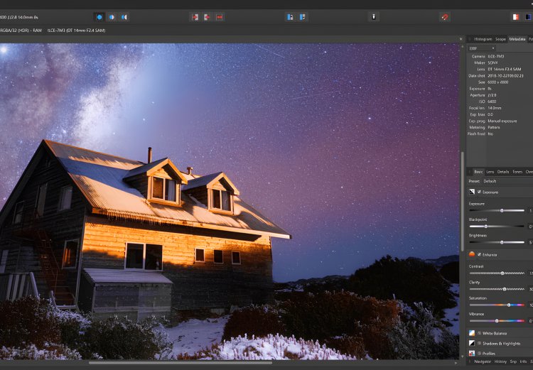 Kini Adobe Photoshop Punya Versi Website dengan Bantuan AI