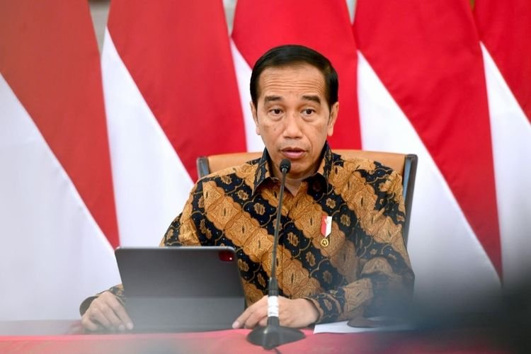 Jokowi Terbitkan Perpres Wajib Lapor Lowongan Kerja, Wajib Input Nama Ibu Kandung!