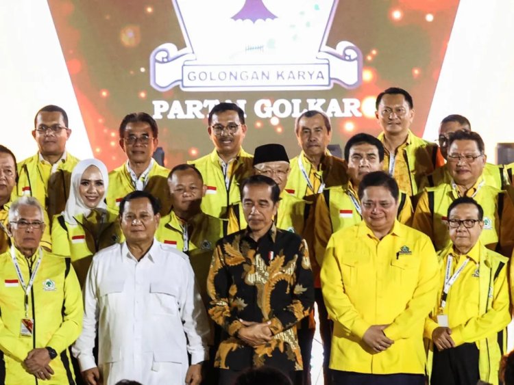 Jokowi Hadir Bersama Prabowo Subianto di Puncak HUT Partai Golkar