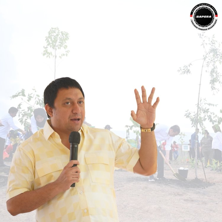Jokowi Tanam Pohon di IKN, Fahd A Rafiq: Investasi Lingkungan Hijau
