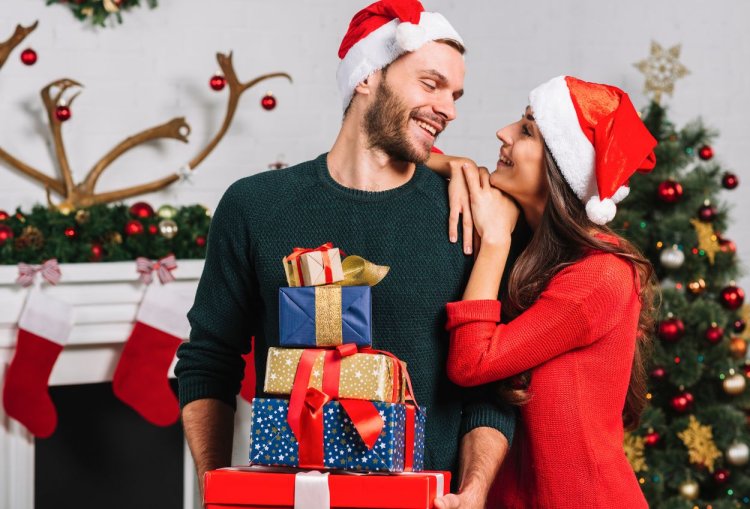 30 Ucapan Selamat Natal untuk Pacar yang Romantis