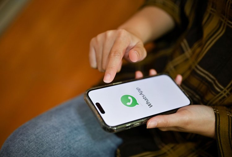 WhatsApp Rilis Fitur Baru di iPhone, Bisa Bikin Sticker WA Tanpa Tinggalkan App
