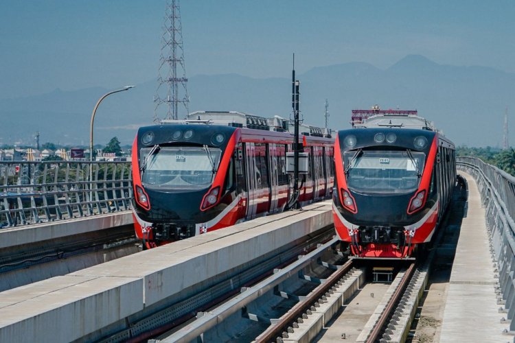 LRT Jabodebek Alami Gangguan Diduga Peron Lepas