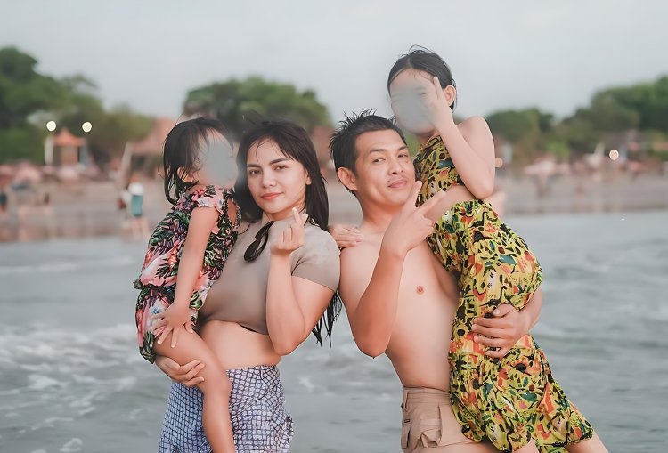 Dinar Candy Liburan Bareng Ko Apex, Netizen: Kayak Pembantu!
