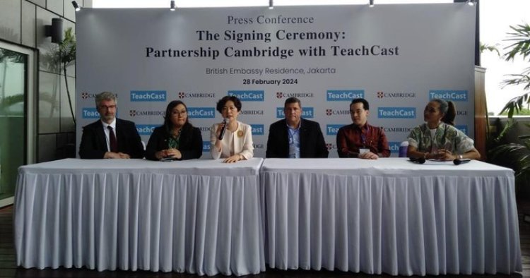 Cambridge Akan Siapkan Pelatihan Bahasa Inggris Lewat 'TeachCast' untuk Pelajar di Indonesia