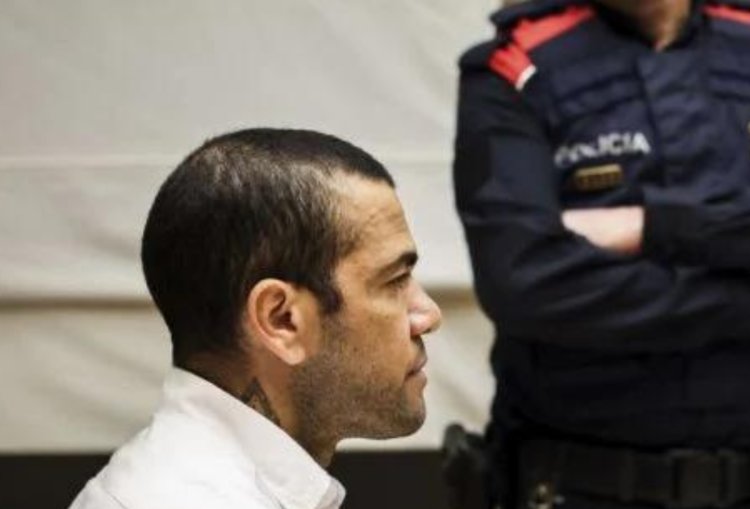 Dani Alves Dihapus dari Daftar Legenda Barcelona Setelah Dinyatakan Bersalah dalam Kasus Pemerkosaan
