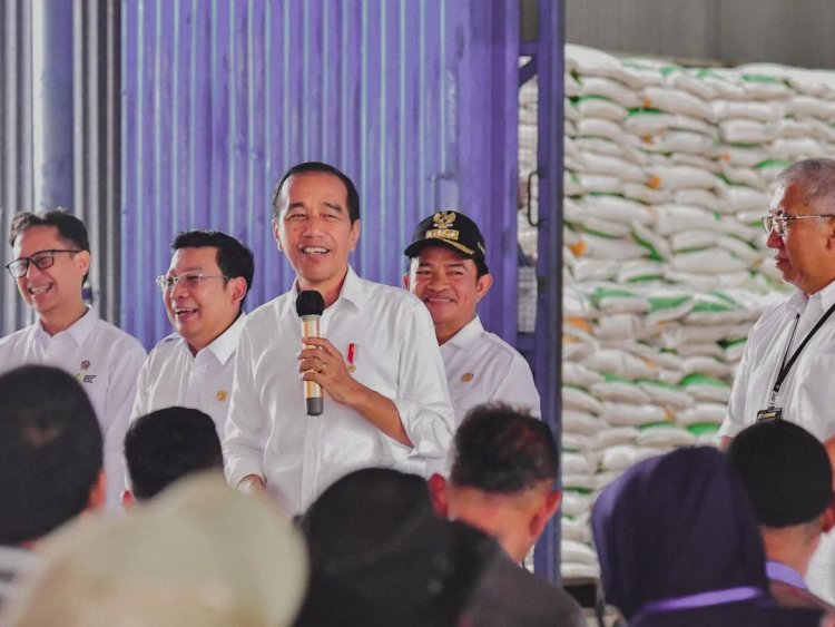 Jokowi: Harga Beras Turun Saya Dimarahi Petani, Kalau Naik Saya Dimarahi Ibu-ibu
